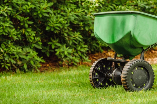 Spring Pre-Emergent Fertilizer